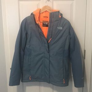 Women’s north face jacket small